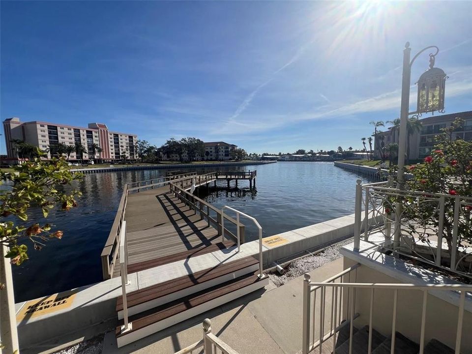 For Rent: $1,500 (1 beds, 1 baths, 875 Square Feet)