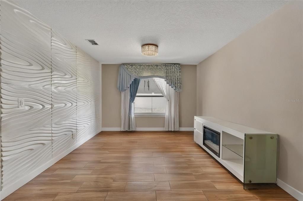 В аренду: $1,800 (3 спален, 2 ванн, 1456 Квадратных фут)