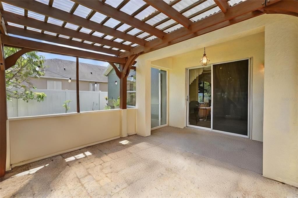 В аренду: $1,800 (3 спален, 2 ванн, 1456 Квадратных фут)