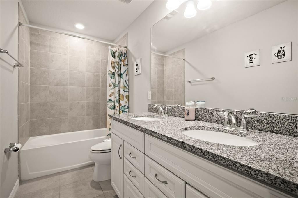 В аренду: $3,500 (4 спален, 2 ванн, 2859 Квадратных фут)