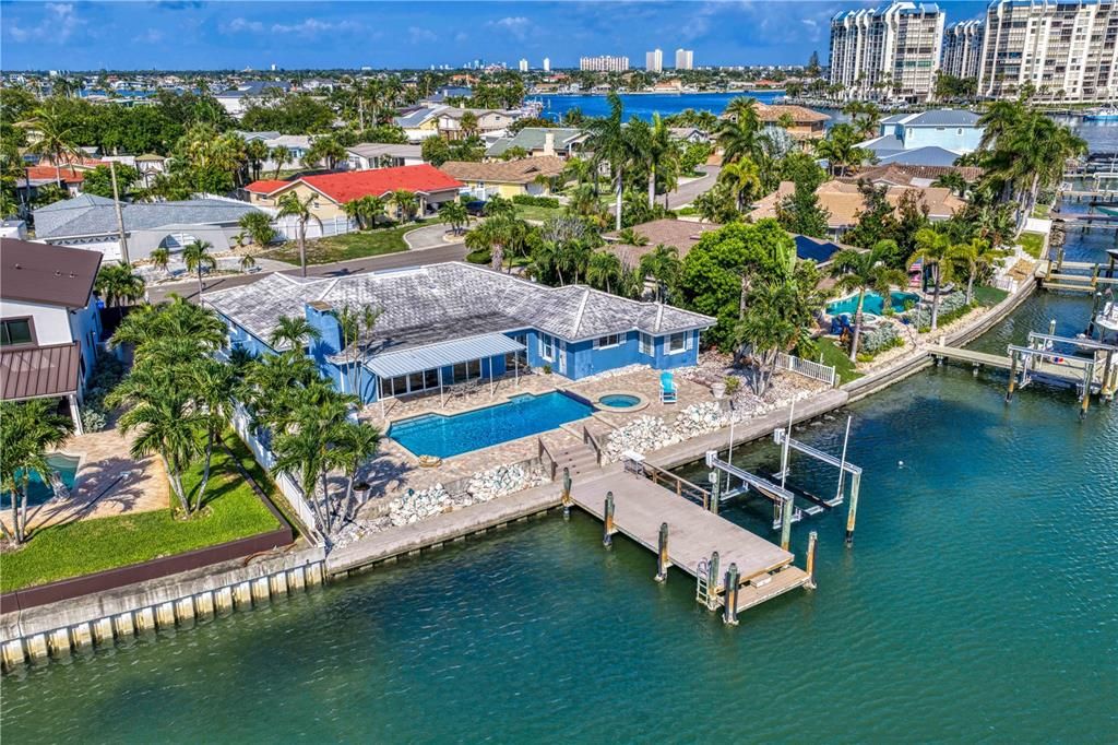 En Venta: $1,449,000 (4 camas, 3 baños, 2404 Pies cuadrados)