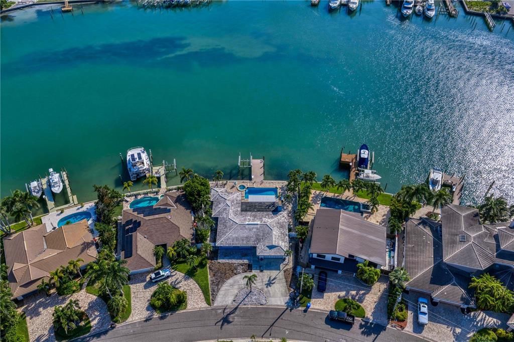 En Venta: $1,449,000 (4 camas, 3 baños, 2404 Pies cuadrados)