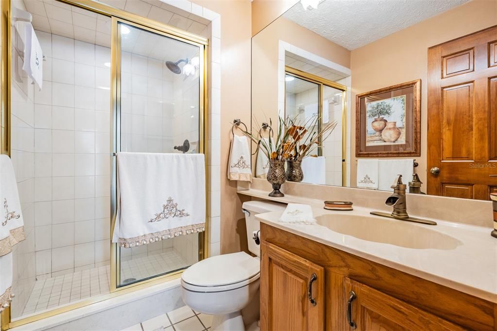 En Venta: $850,000 (4 camas, 3 baños, 2687 Pies cuadrados)