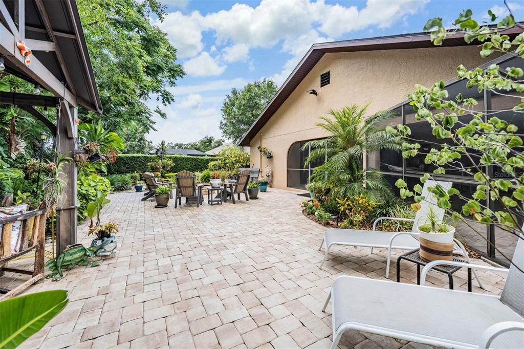 En Venta: $850,000 (4 camas, 3 baños, 2687 Pies cuadrados)
