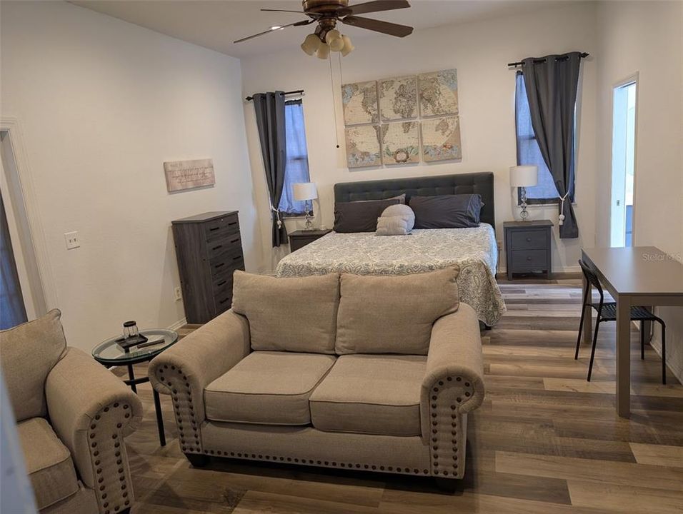 For Rent: $3,800 (4 beds, 2 baths, 2740 Square Feet)