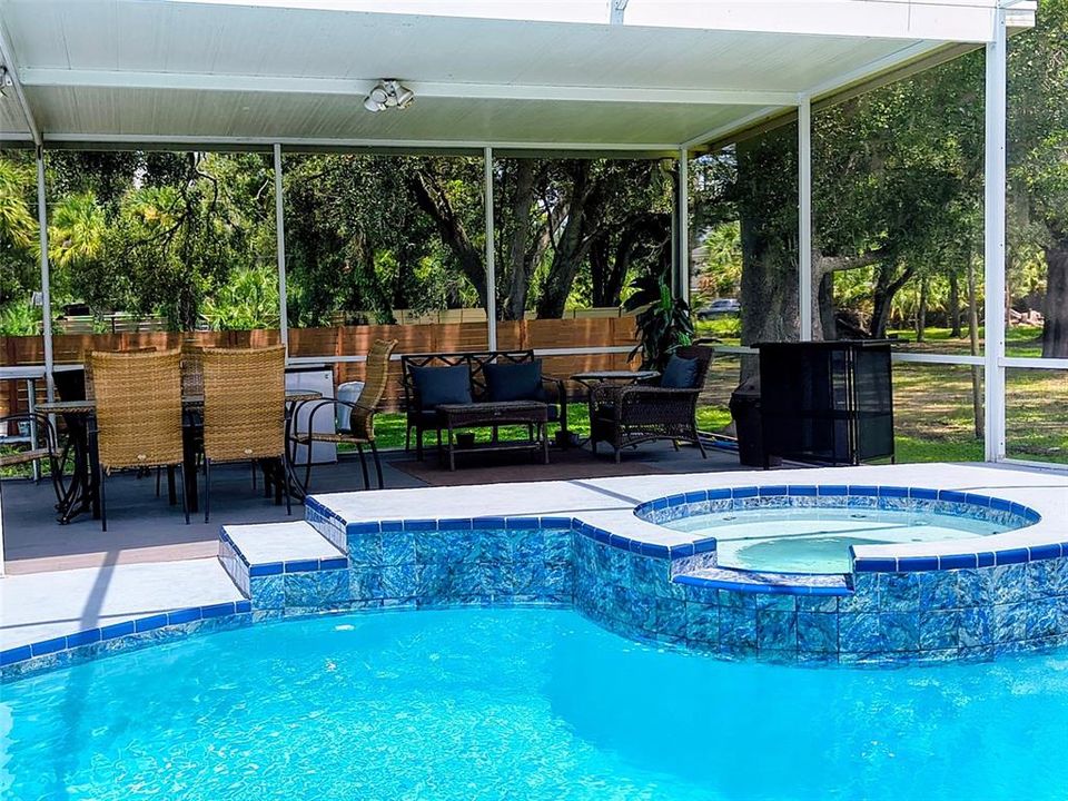 For Rent: $3,800 (4 beds, 2 baths, 2740 Square Feet)