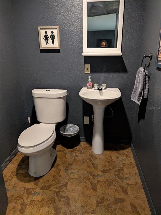 For Rent: $3,800 (4 beds, 2 baths, 2740 Square Feet)