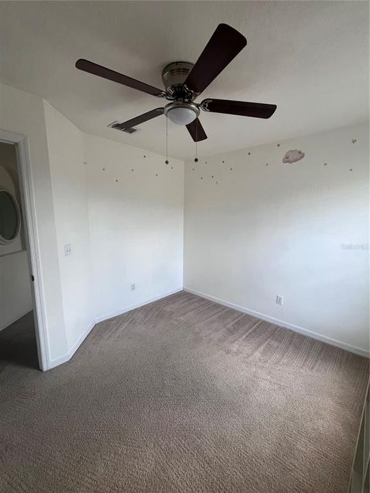 В аренду: $2,400 (4 спален, 3 ванн, 1768 Квадратных фут)