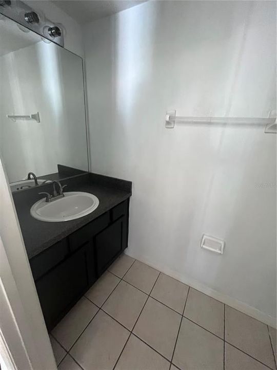 В аренду: $2,400 (4 спален, 3 ванн, 1768 Квадратных фут)
