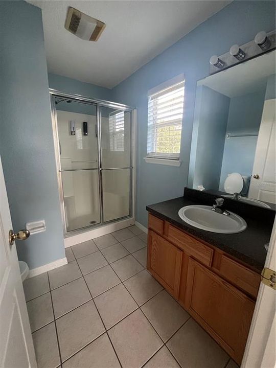В аренду: $2,400 (4 спален, 3 ванн, 1768 Квадратных фут)