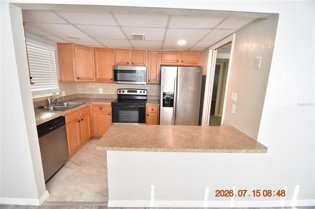 В аренду: $1,745 (2 спален, 2 ванн, 1028 Квадратных фут)