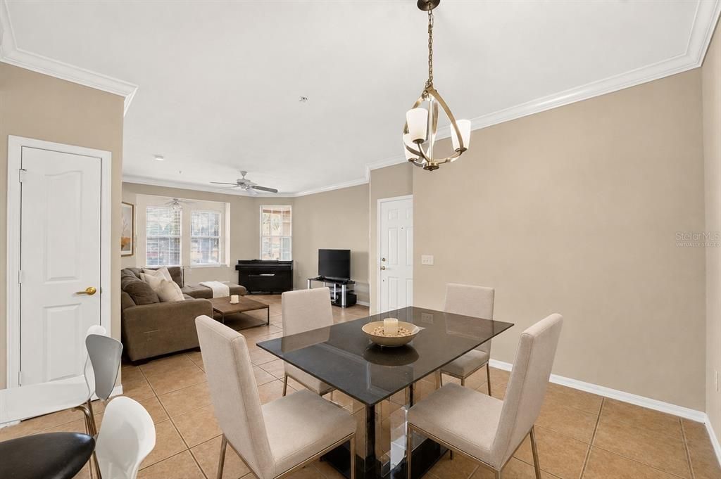 For Sale: $210,000 (3 beds, 3 baths, 1463 Square Feet)