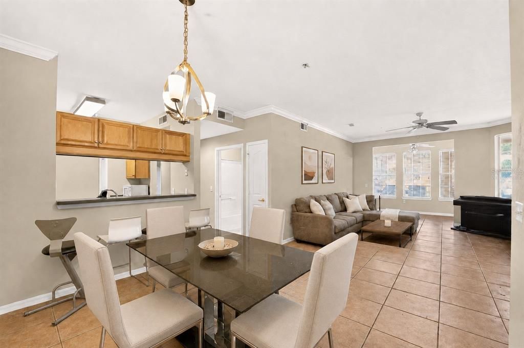 For Sale: $210,000 (3 beds, 3 baths, 1463 Square Feet)