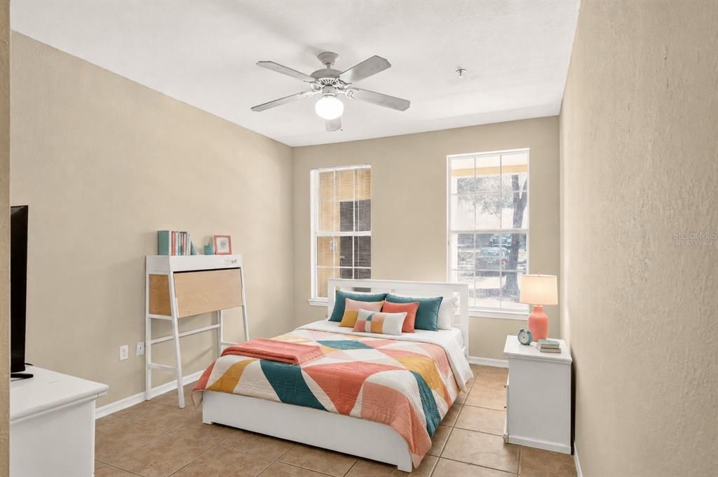 For Sale: $210,000 (3 beds, 3 baths, 1463 Square Feet)