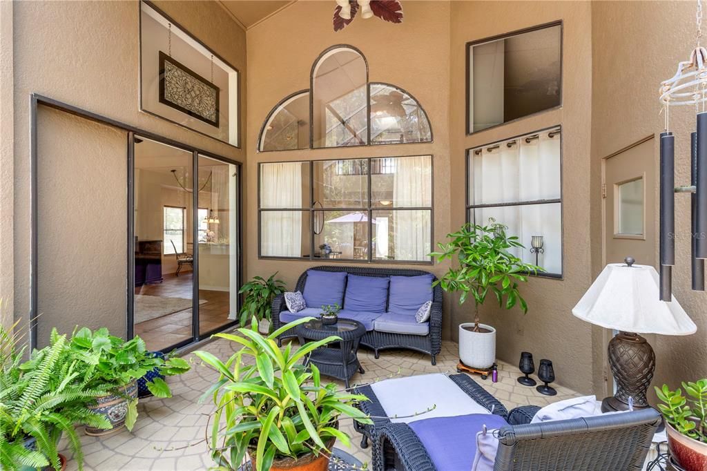 En Venta: $530,000 (4 camas, 2 baños, 2366 Pies cuadrados)