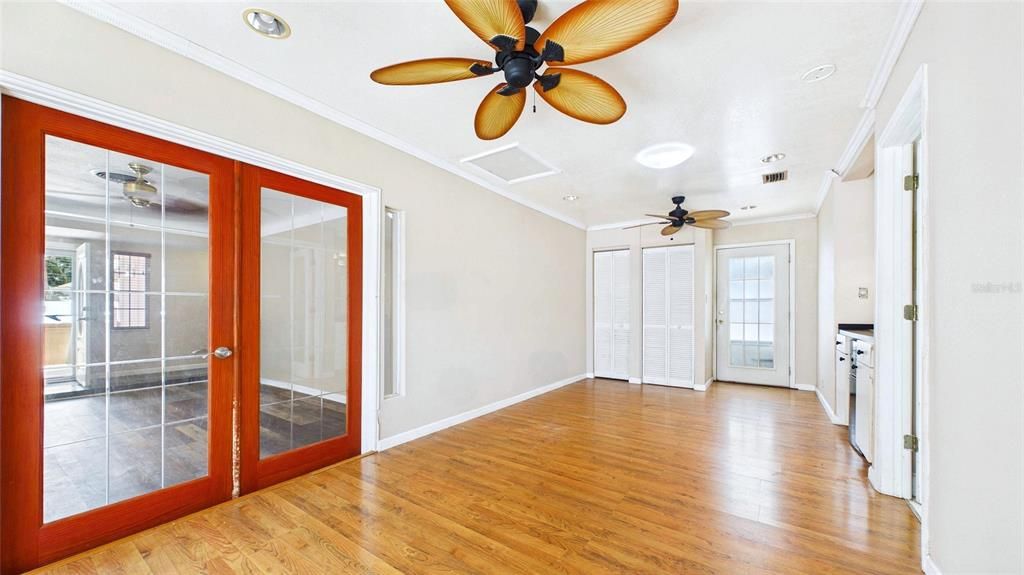 В аренду: $3,500 (3 спален, 2 ванн, 2038 Квадратных фут)