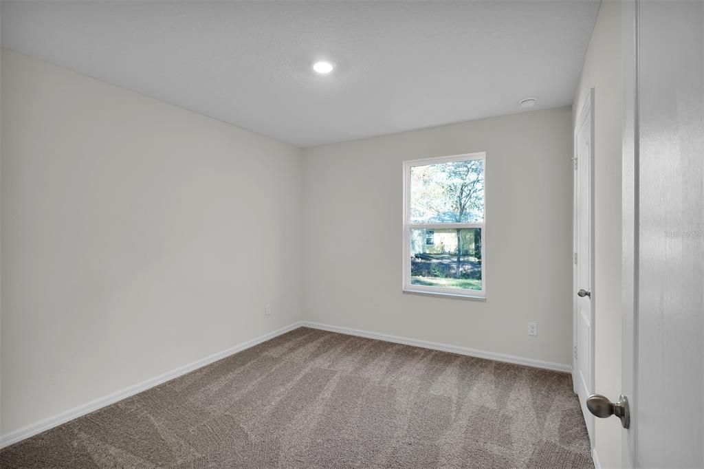 На продажу: $359,900 (4 спален, 2 ванн, 1845 Квадратных фут)