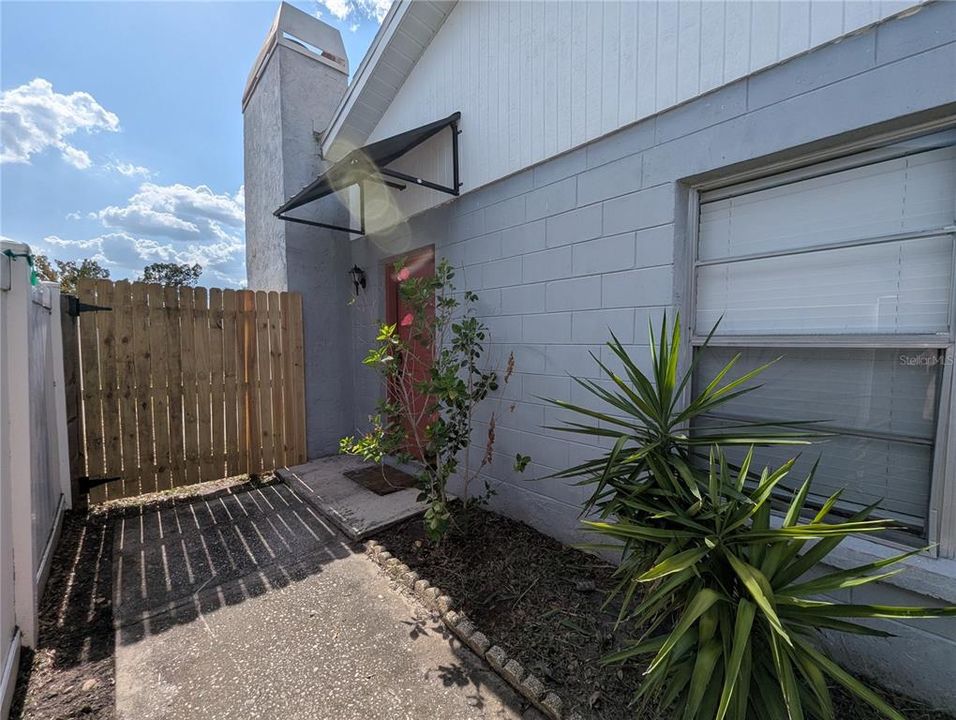 En Venta: $255,000 (3 camas, 2 baños, 1169 Pies cuadrados)