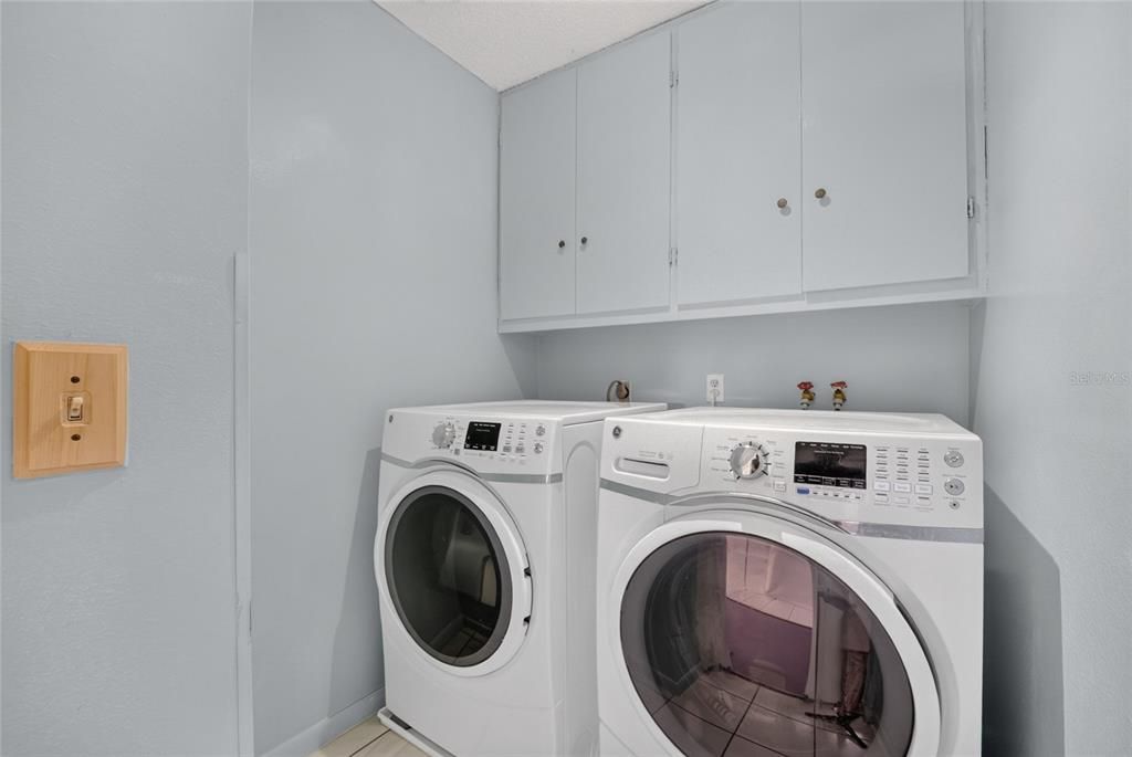 For Sale: $259,900 (3 beds, 2 baths, 1620 Square Feet)