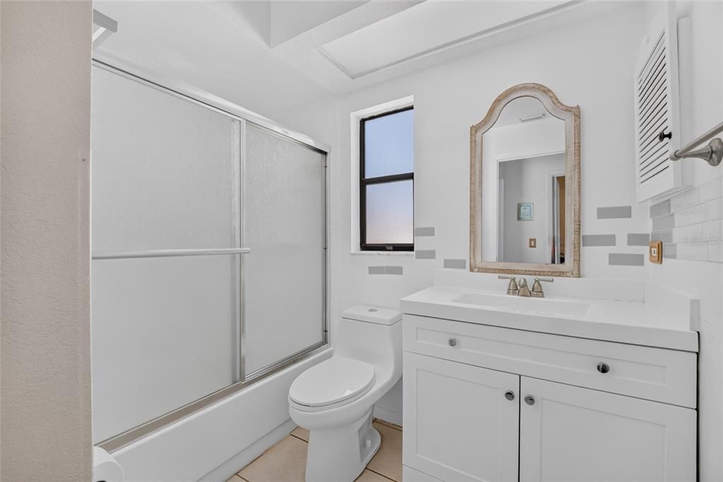 For Sale: $259,900 (3 beds, 2 baths, 1620 Square Feet)