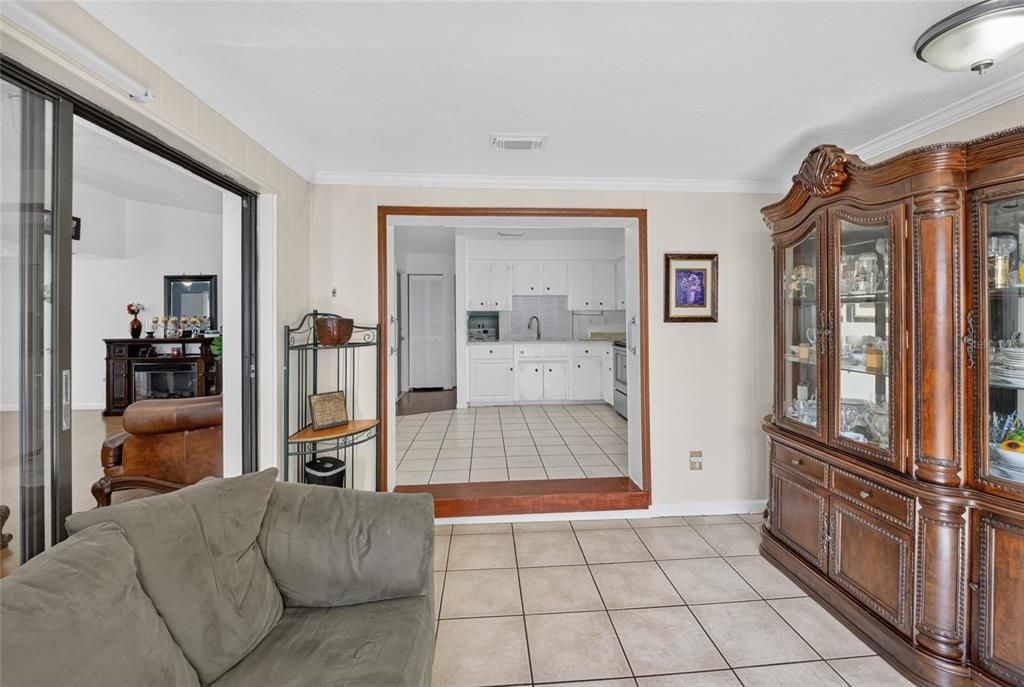 For Sale: $259,900 (3 beds, 2 baths, 1620 Square Feet)