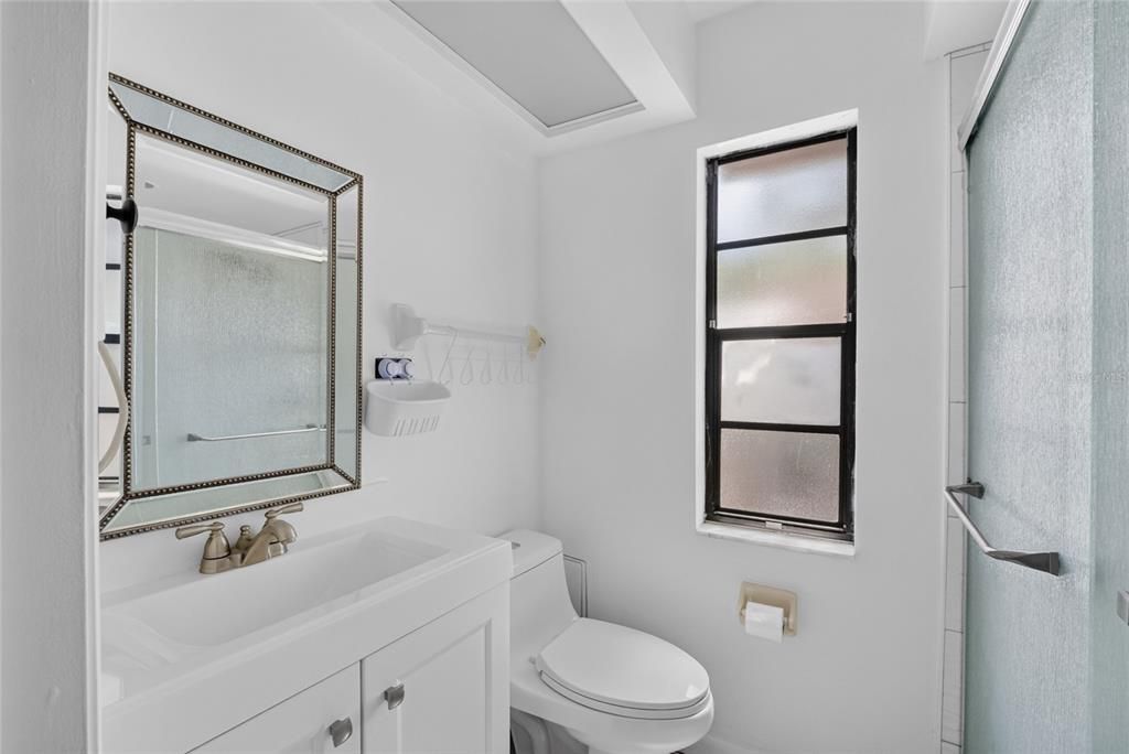 For Sale: $259,900 (3 beds, 2 baths, 1620 Square Feet)