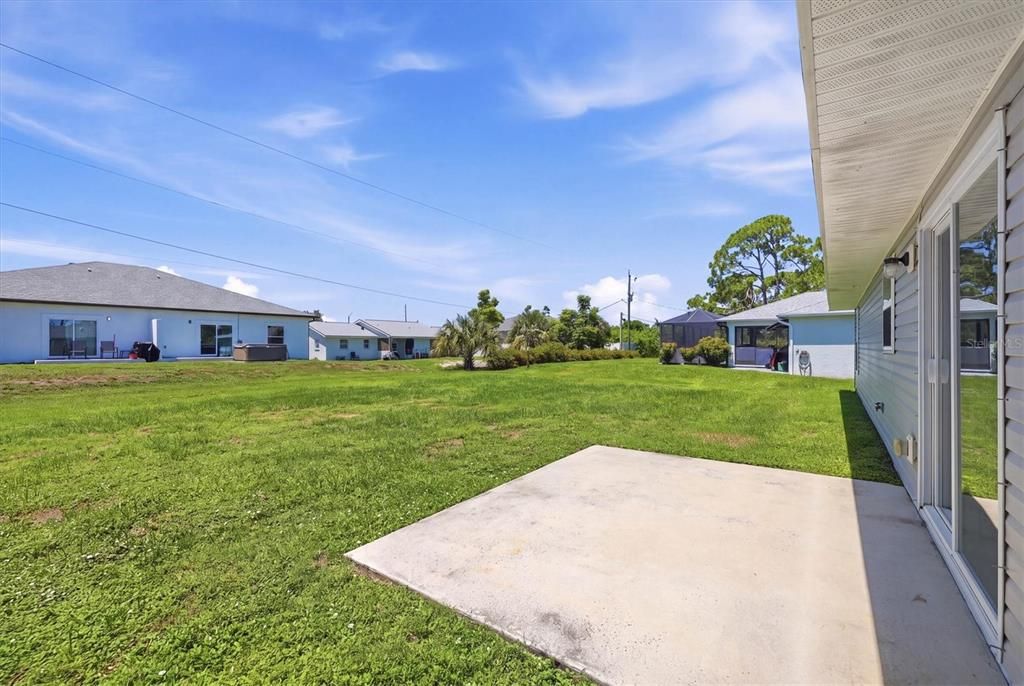 For Sale: $279,000 (3 beds, 2 baths, 1112 Square Feet)