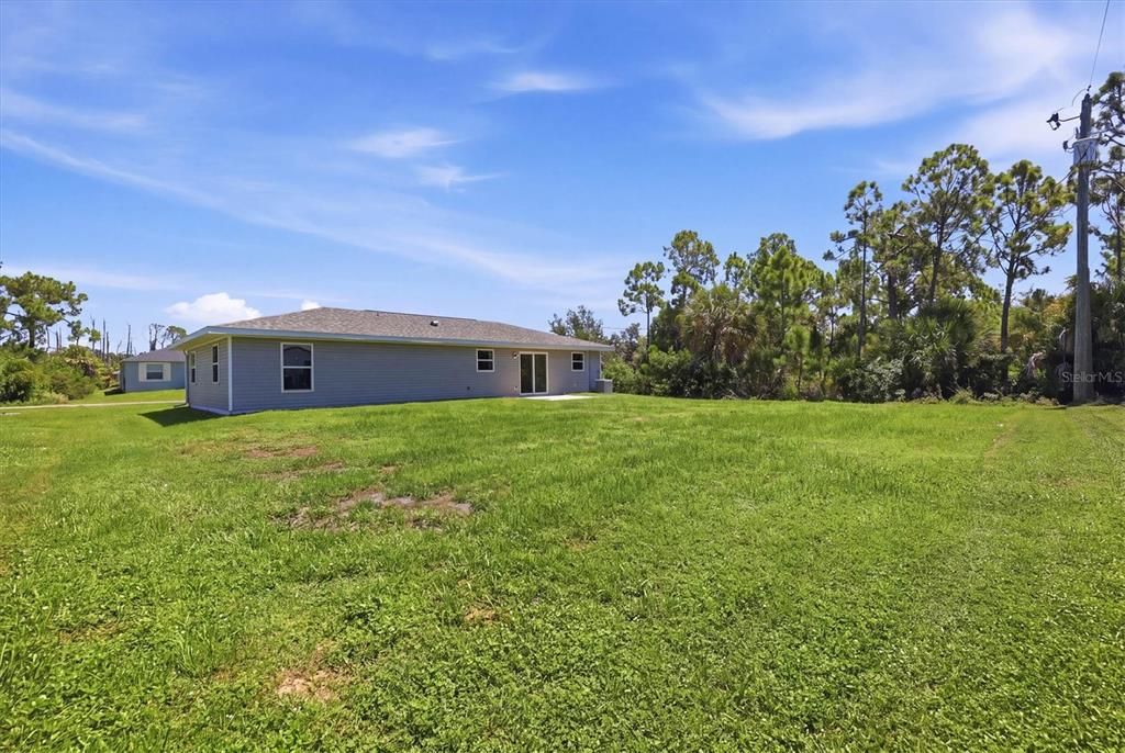 For Sale: $279,000 (3 beds, 2 baths, 1112 Square Feet)