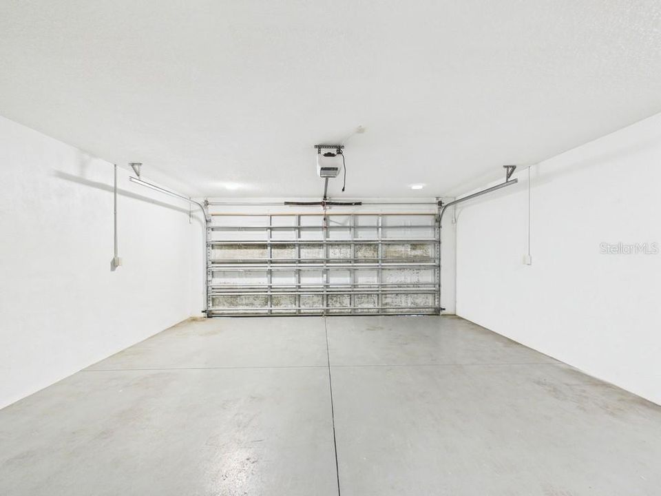 На продажу: $315,000 (4 спален, 2 ванн, 1972 Квадратных фут)