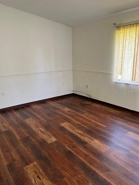 На продажу: $303,000 (3 спален, 2 ванн, 1638 Квадратных фут)