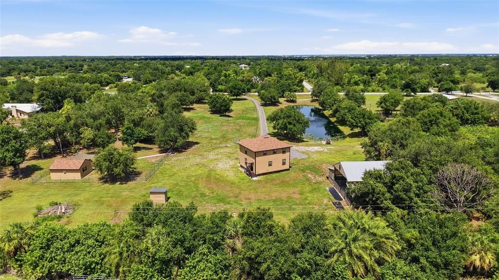 На продажу: $825,000 (3 спален, 2 ванн, 1614 Квадратных фут)