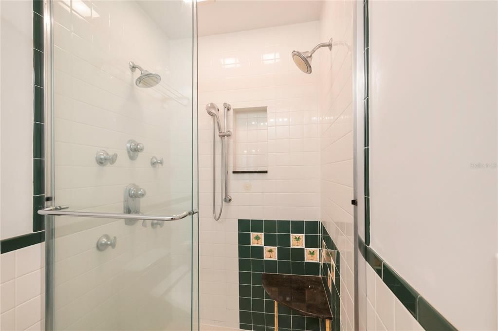 En Venta: $1,175,000 (3 camas, 2 baños, 1661 Pies cuadrados)