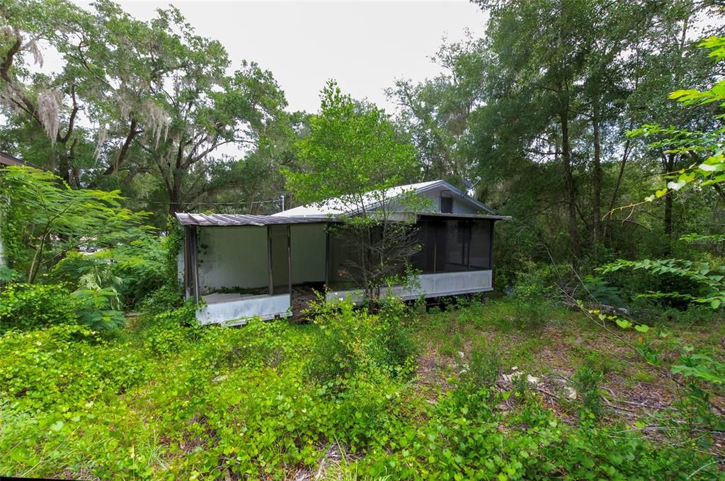 На продажу: $99,990 (4 спален, 3 ванн, 1687 Квадратных фут)