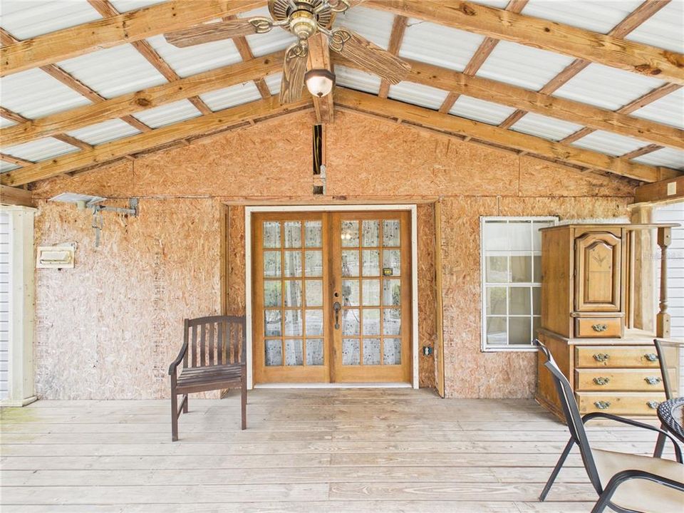 На продажу: $235,000 (3 спален, 2 ванн, 1836 Квадратных фут)