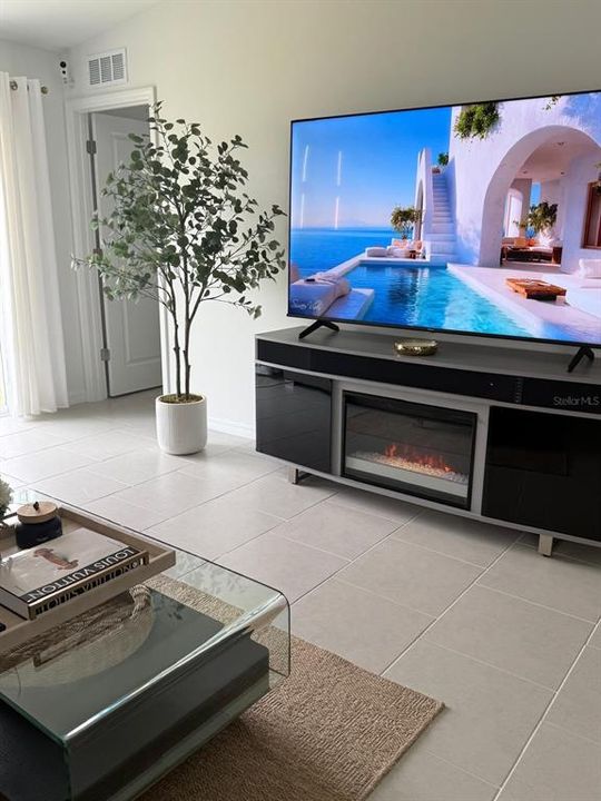 В аренду: $2,700 (3 спален, 2 ванн, 1429 Квадратных фут)