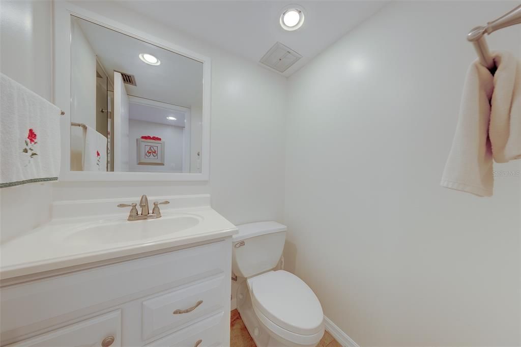 В аренду: $2,995 (1 спален, 1 ванн, 995 Квадратных фут)