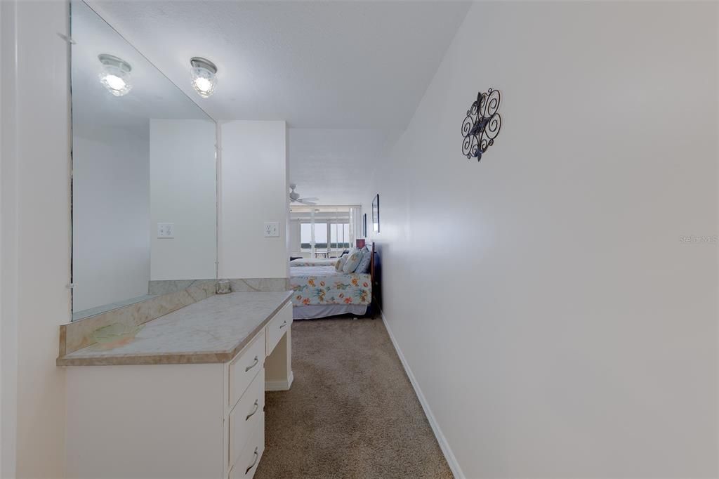 В аренду: $2,995 (1 спален, 1 ванн, 995 Квадратных фут)