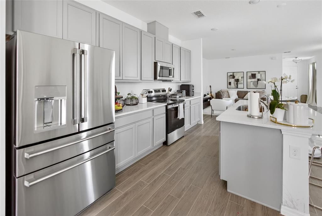 For Rent: $3,000 (3 beds, 2 baths, 1788 Square Feet)