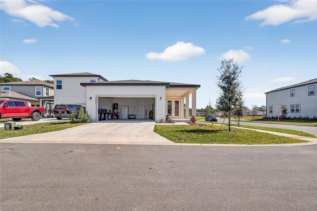 For Rent: $3,000 (3 beds, 2 baths, 1788 Square Feet)