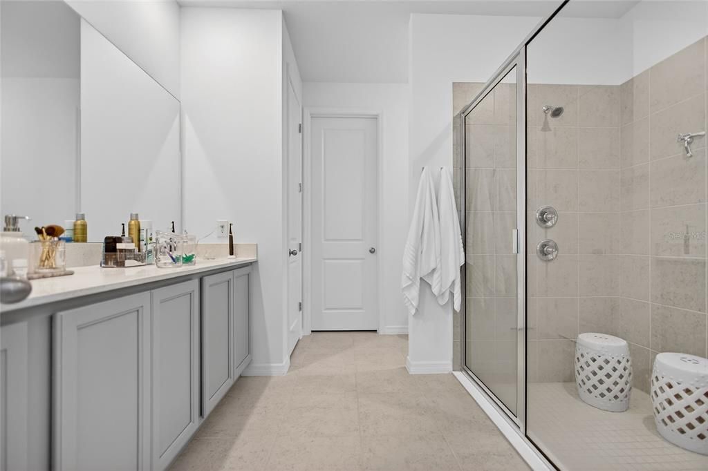 For Rent: $3,000 (3 beds, 2 baths, 1788 Square Feet)