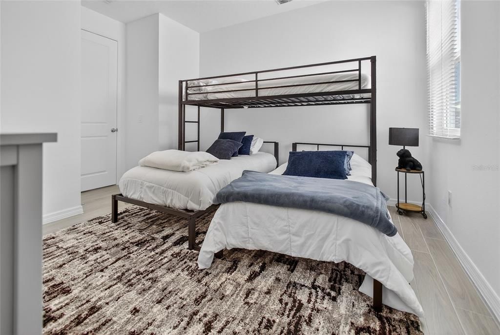 For Rent: $3,000 (3 beds, 2 baths, 1788 Square Feet)