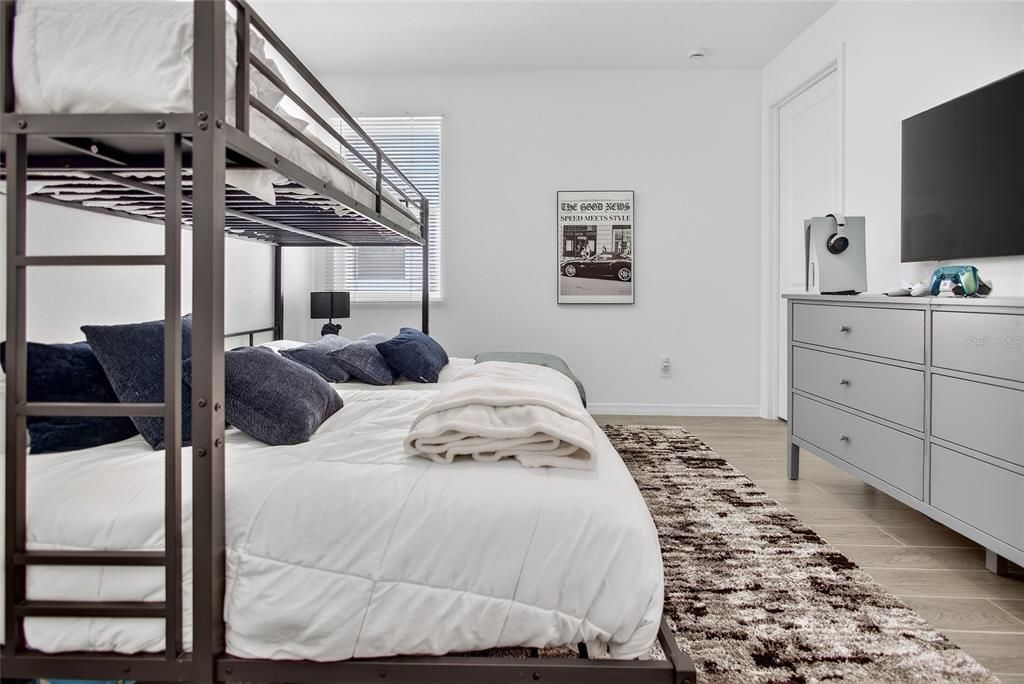 For Rent: $3,000 (3 beds, 2 baths, 1788 Square Feet)