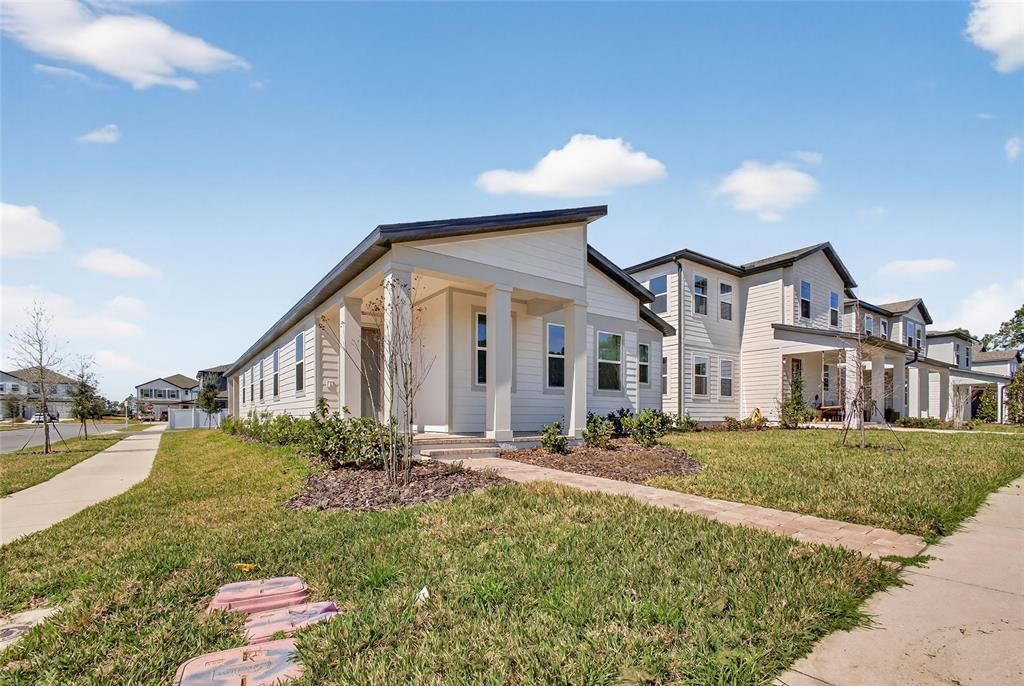 For Rent: $3,000 (3 beds, 2 baths, 1788 Square Feet)