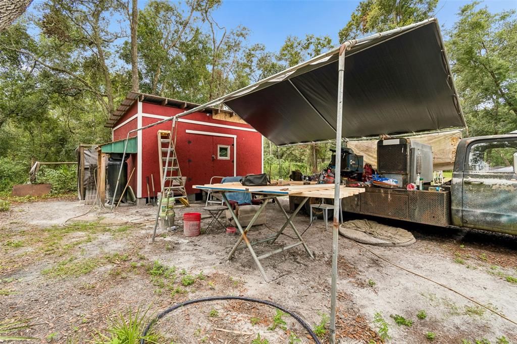 待售: $129,900 (0.70 acres)