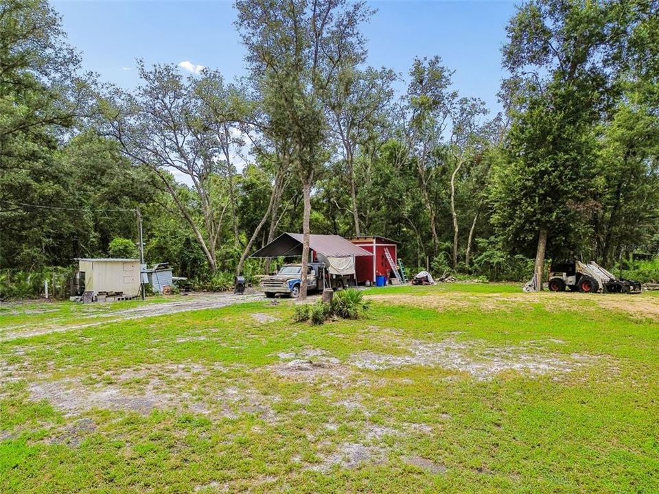 待售: $129,900 (0.70 acres)