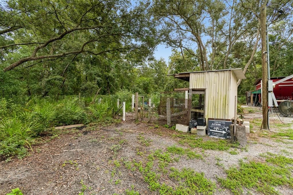 待售: $129,900 (0.70 acres)