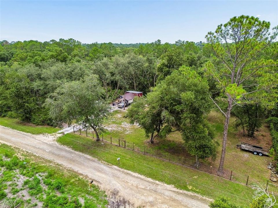 待售: $129,900 (0.70 acres)