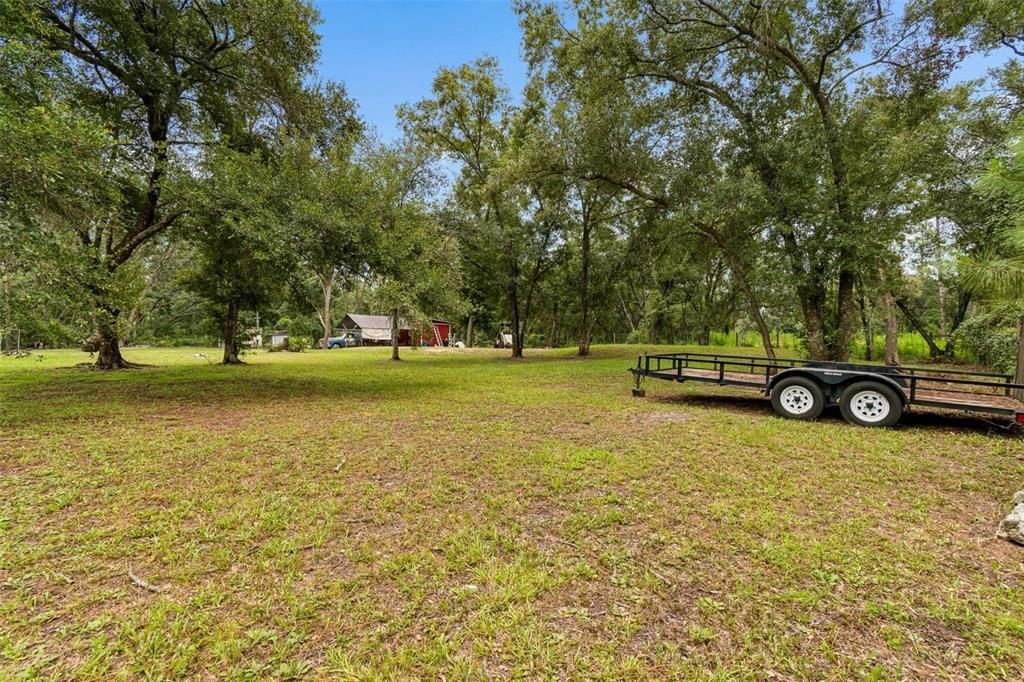 待售: $129,900 (0.70 acres)