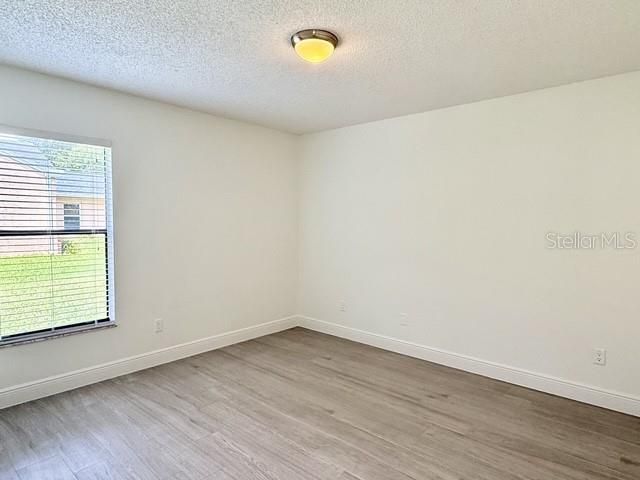 В аренду: $2,680 (3 спален, 2 ванн, 1677 Квадратных фут)