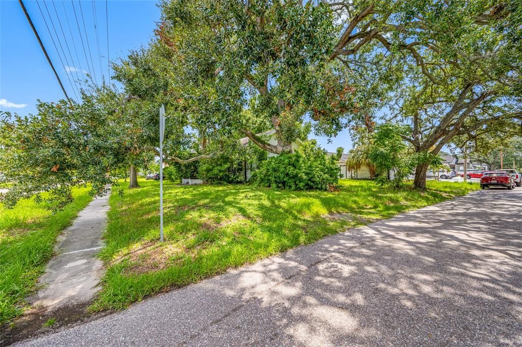 For Sale: $475,000 (0.25 acres)